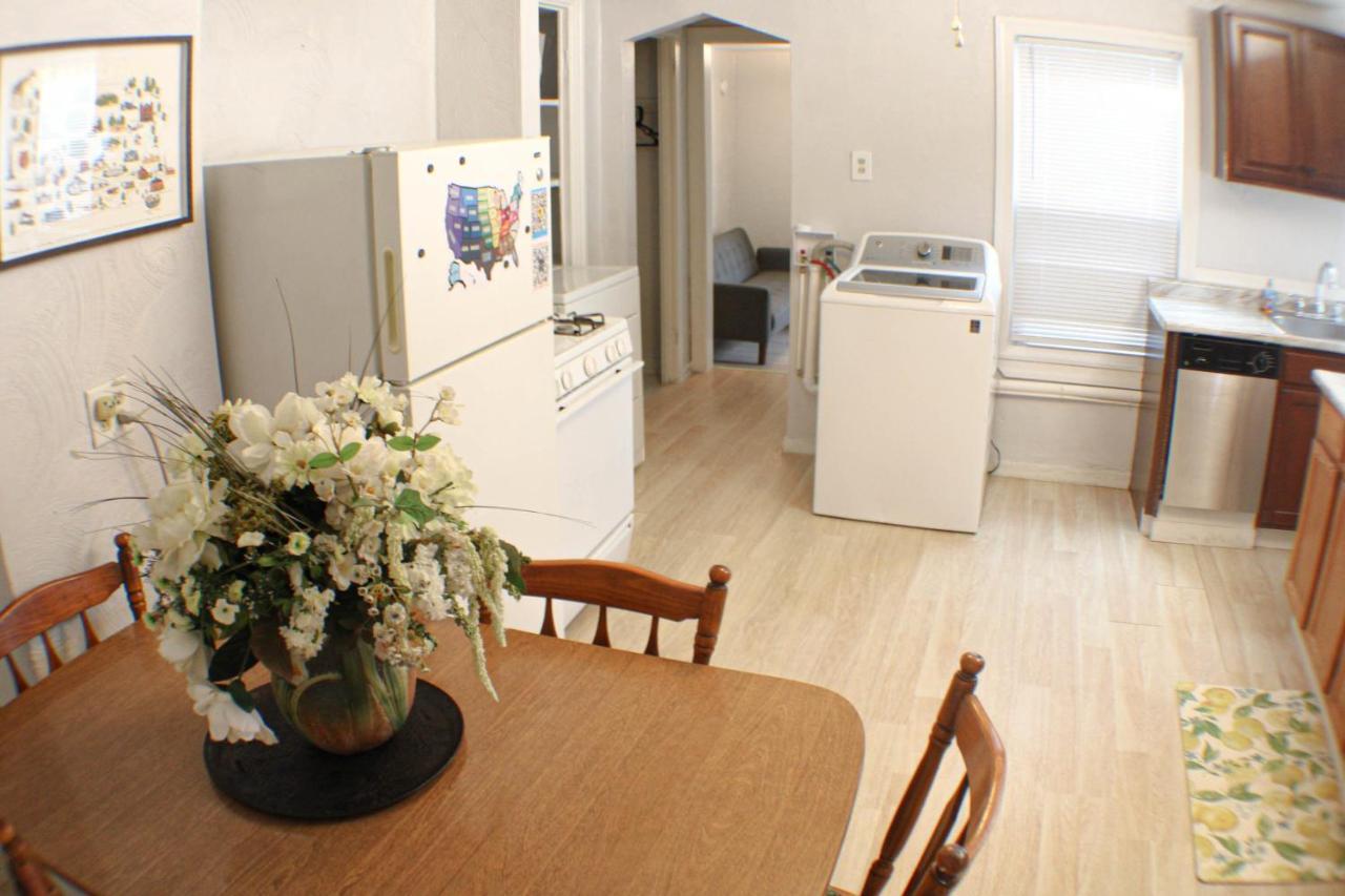 פיטסבורג 3 Bedroom Southside Pad - Sleeps 8 - Amazing Location מראה חיצוני תמונה